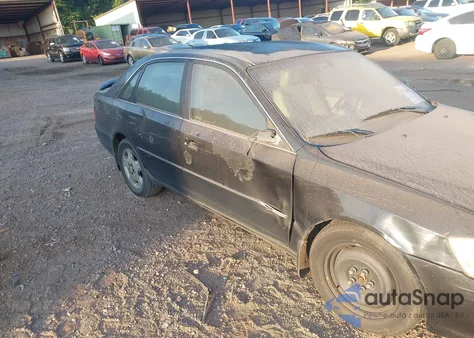 2003 Toyota Avalon Xls z USA, uszkodzony, nr VIN 4T1BF28B63U275714